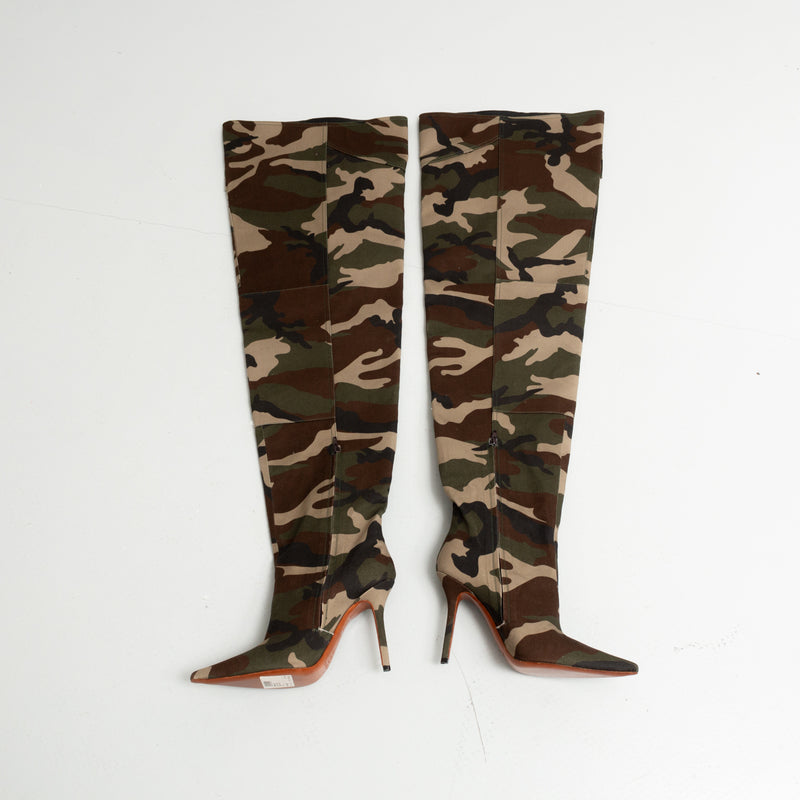 VETEMENTS Thigh-High Camo Boots