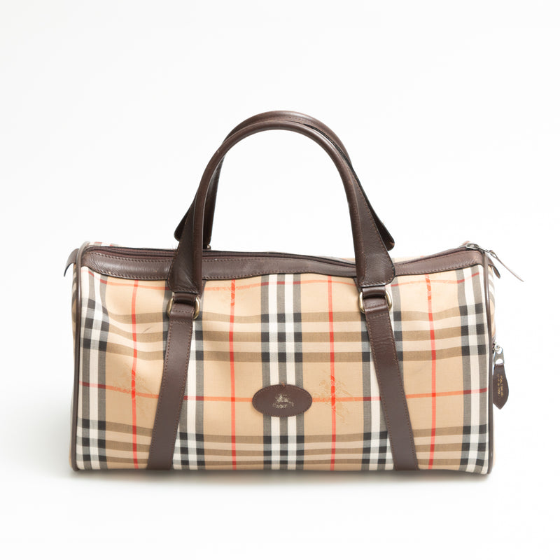 Burberry gym outlet bag