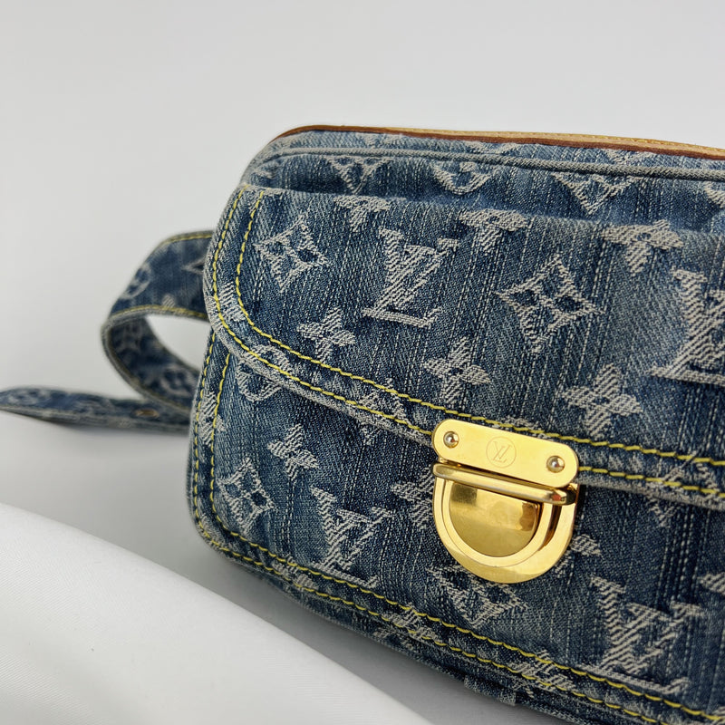 Louis Vuitton 2007 Pre-owned monogram-pattern Denim Belt Bag - Brown